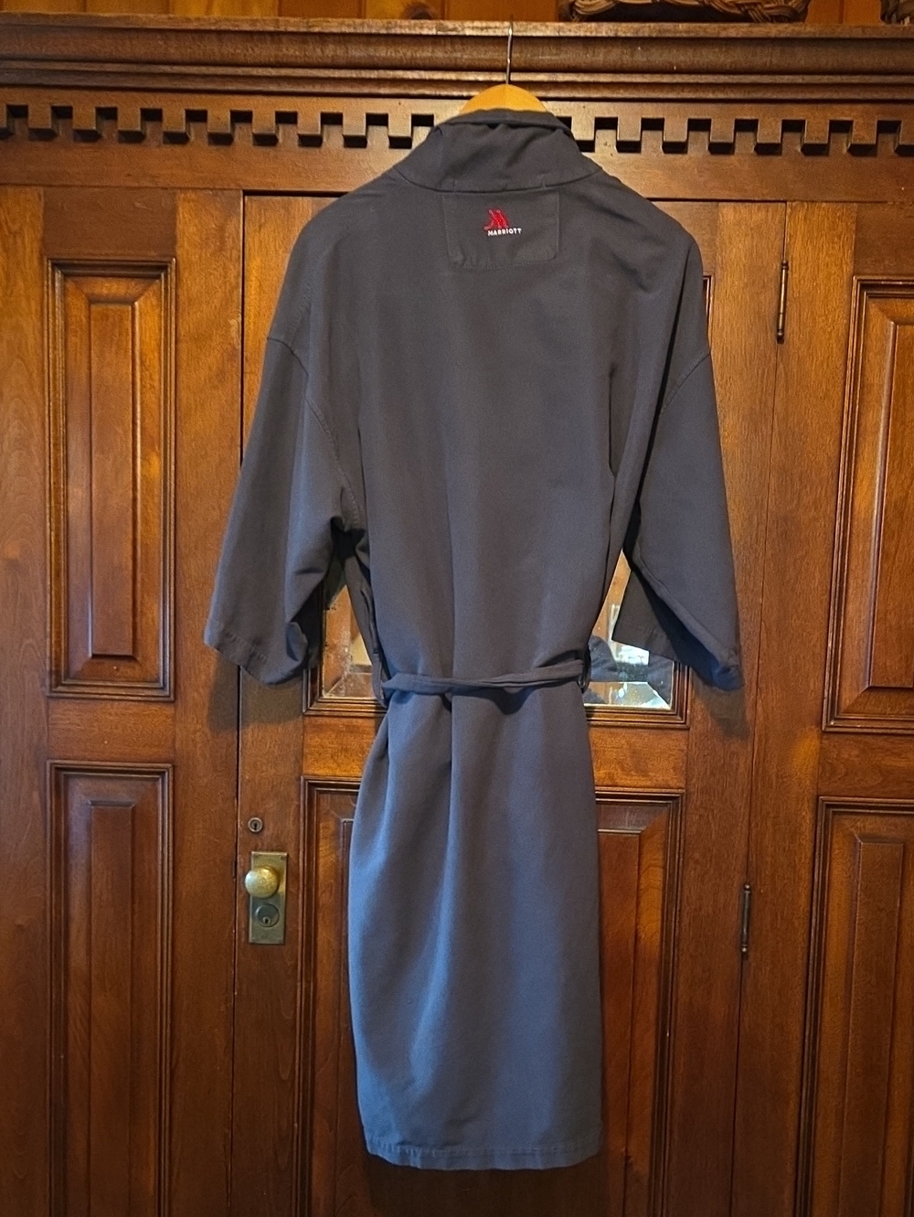 Marriott Signature Microfiber Robe - Picture 2 of 4